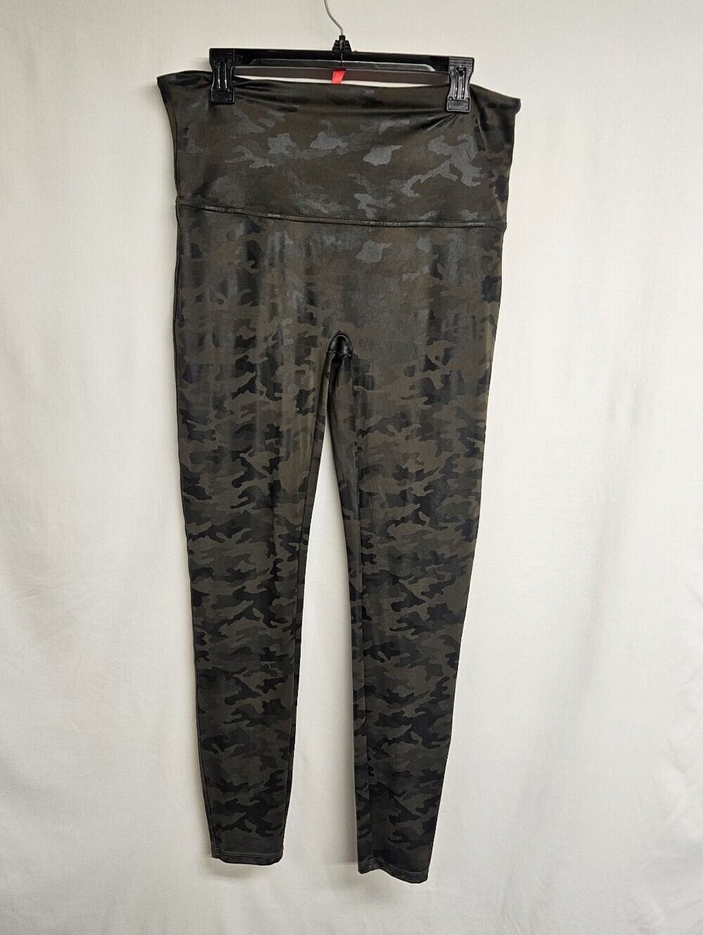 Spanx Black Faux Leather Camo Camouflage Leggings Size 2X Shiny  Full Length
